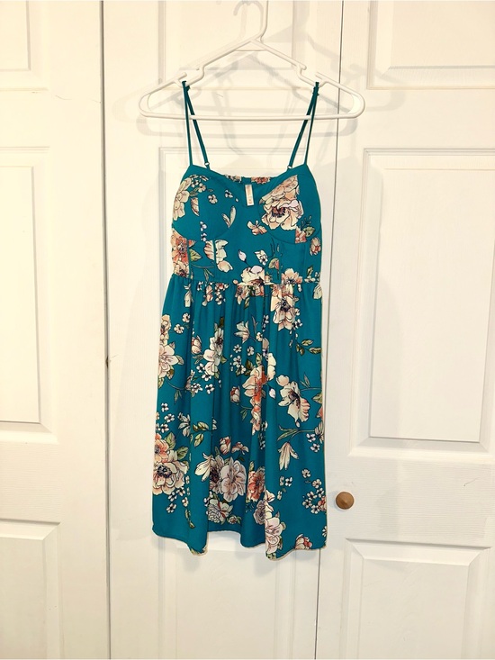 Xhilaration Dresses & Skirts - Xhilaration Teal Floral Spaghetti Strap Sundress M
